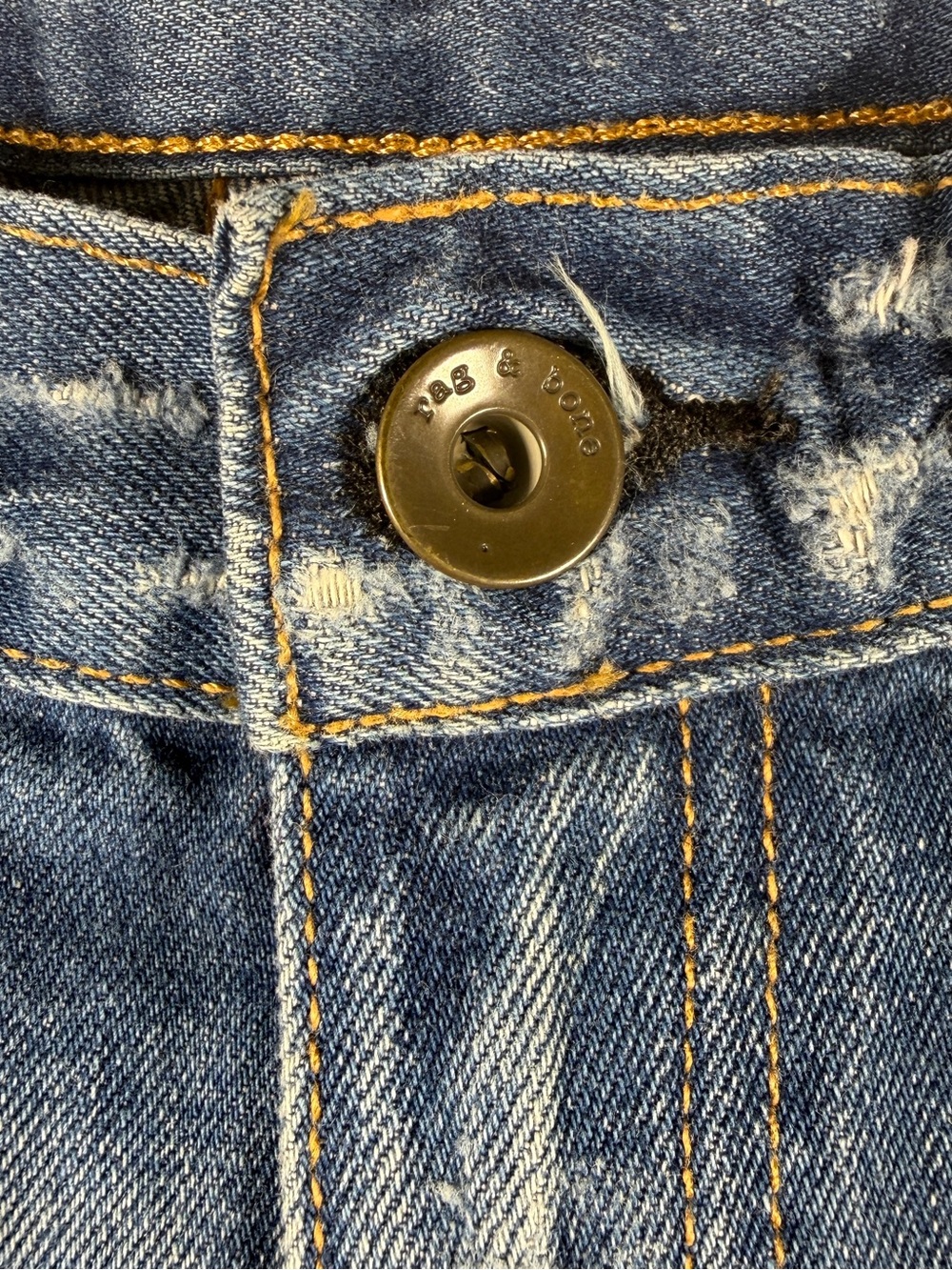 Rag & Bone Distressed Denim Shorts Cuffed Boyfriend Fit Size 27 - Picture 6 of 8